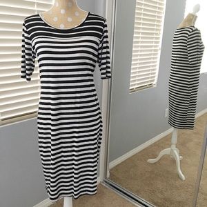LuLaRoe Julia Dress with RARE pattern